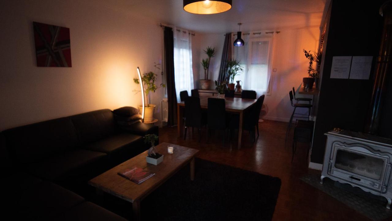 Maison Chaleureuse 6, 8 Personnes Quartier Palente 3 Chambres ブザンソン エクステリア 写真