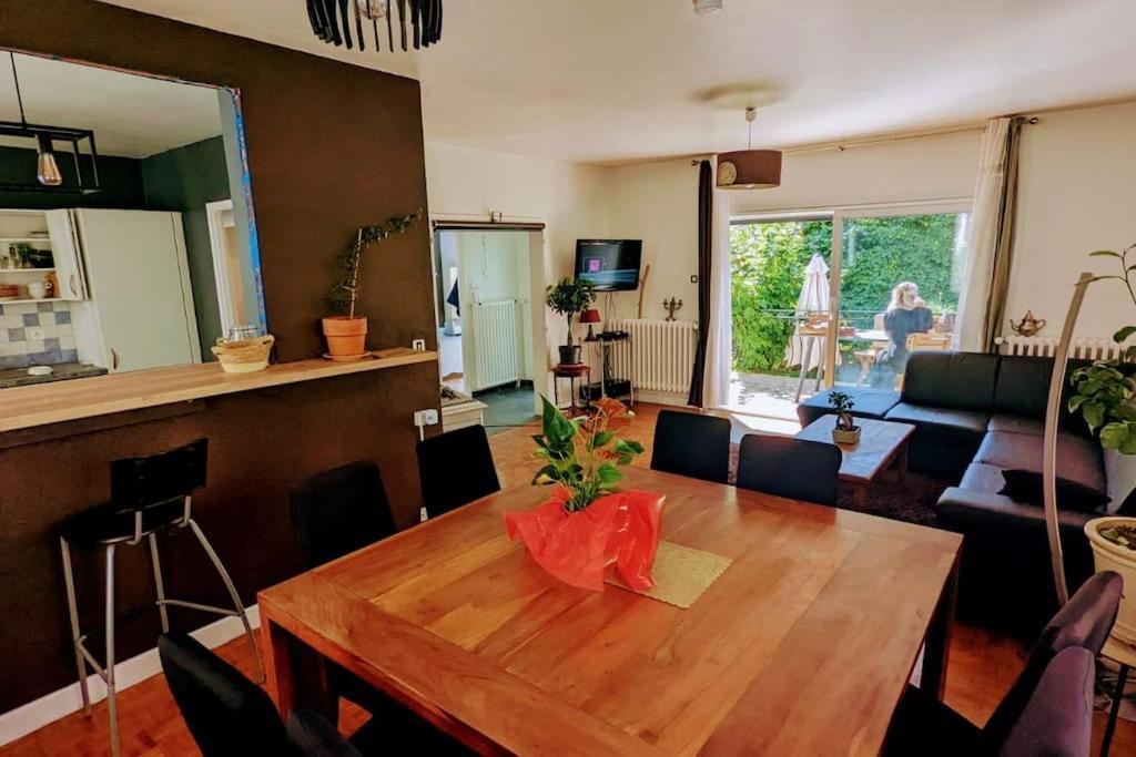 Maison Chaleureuse 6, 8 Personnes Quartier Palente 3 Chambres ブザンソン エクステリア 写真